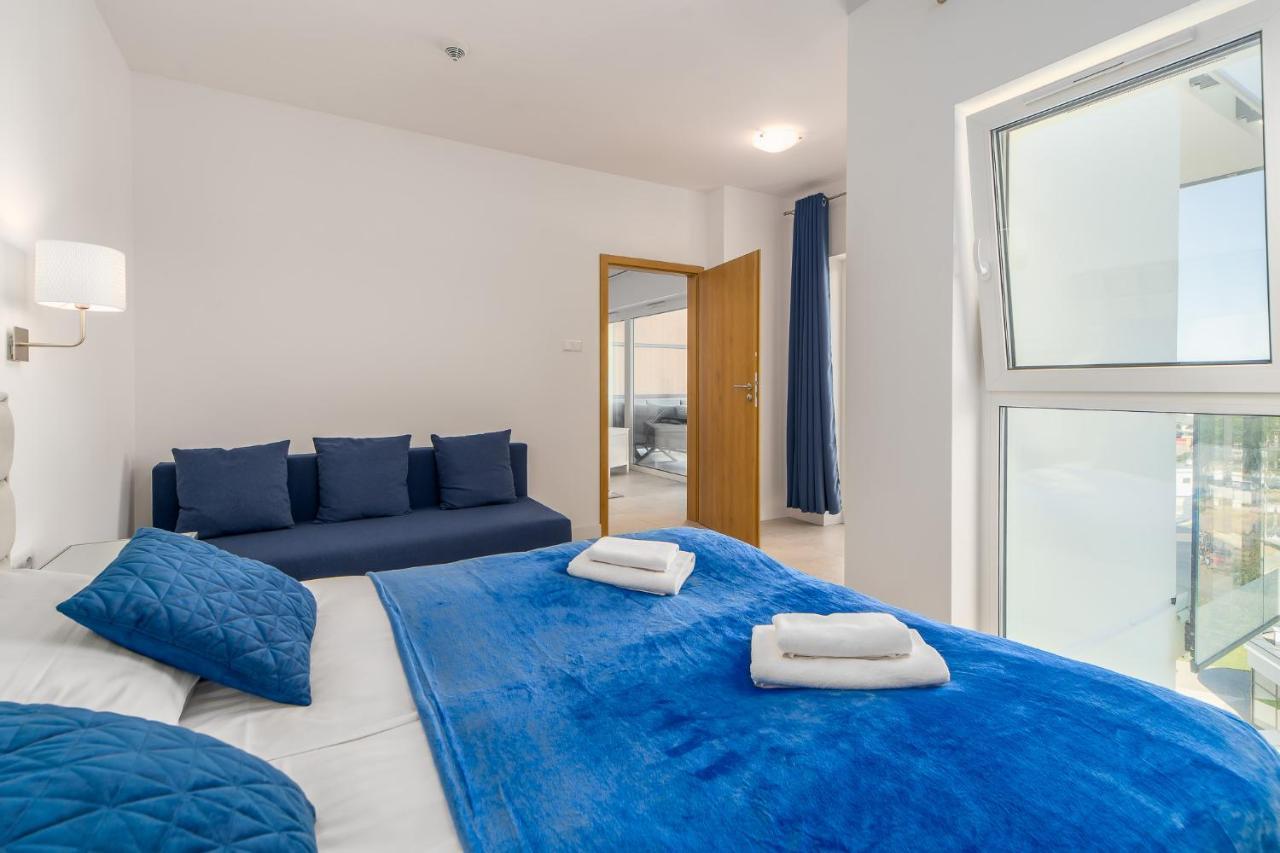 Family Holiday Apartment Aquamarina Prima By Noclegi Renters 미엥지즈드로예 외부 사진
